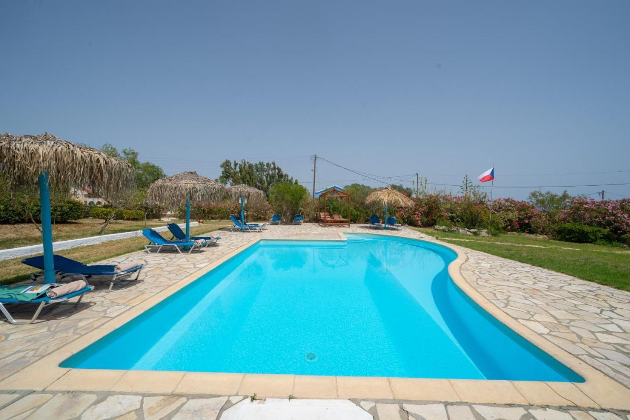 XI Village Xi Beach Dış mekan fotoğraf