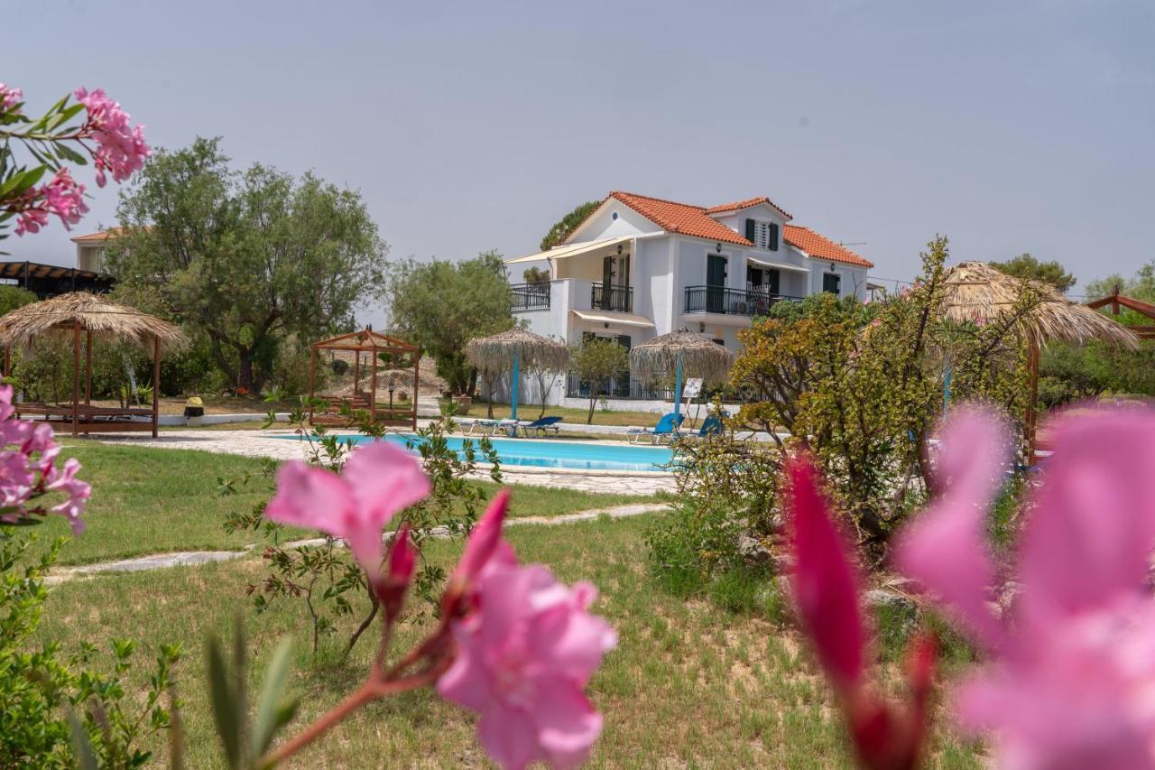 XI Village Xi Beach Dış mekan fotoğraf